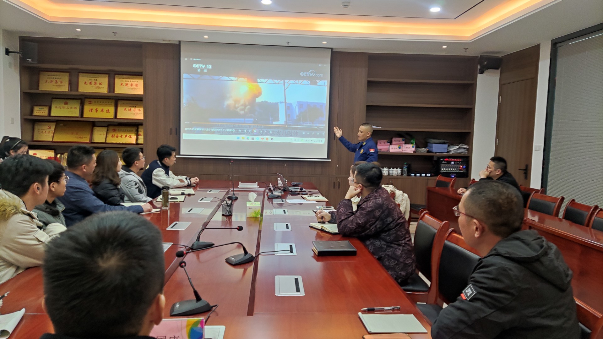 1677206571739092.jpg 1677206571739092.jpg